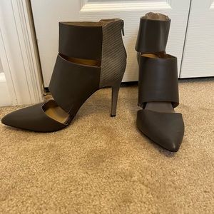 SoleSociety High Ankle Pumps Size 10B/40​​